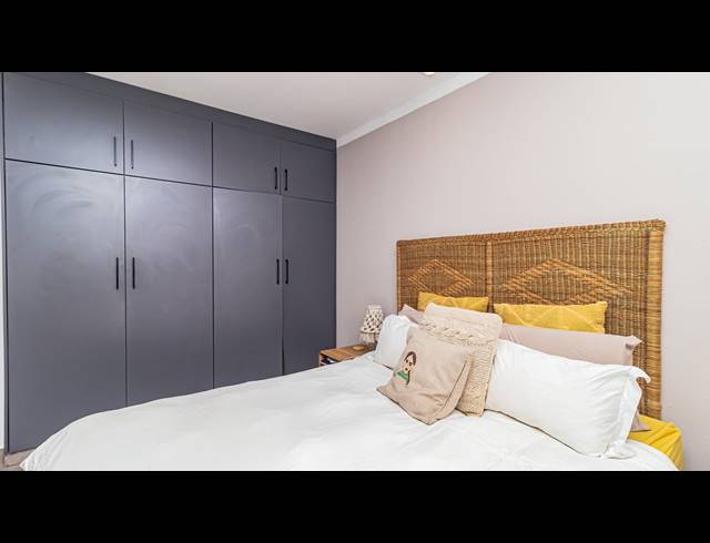 3 BEDROOM HOUSE TO LET IN WAVES EDGE